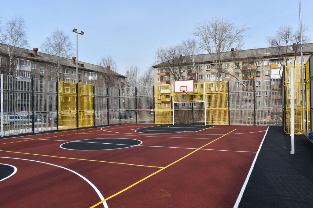 Спортивная площадка г. Пермь, ул. Ушинского, 9